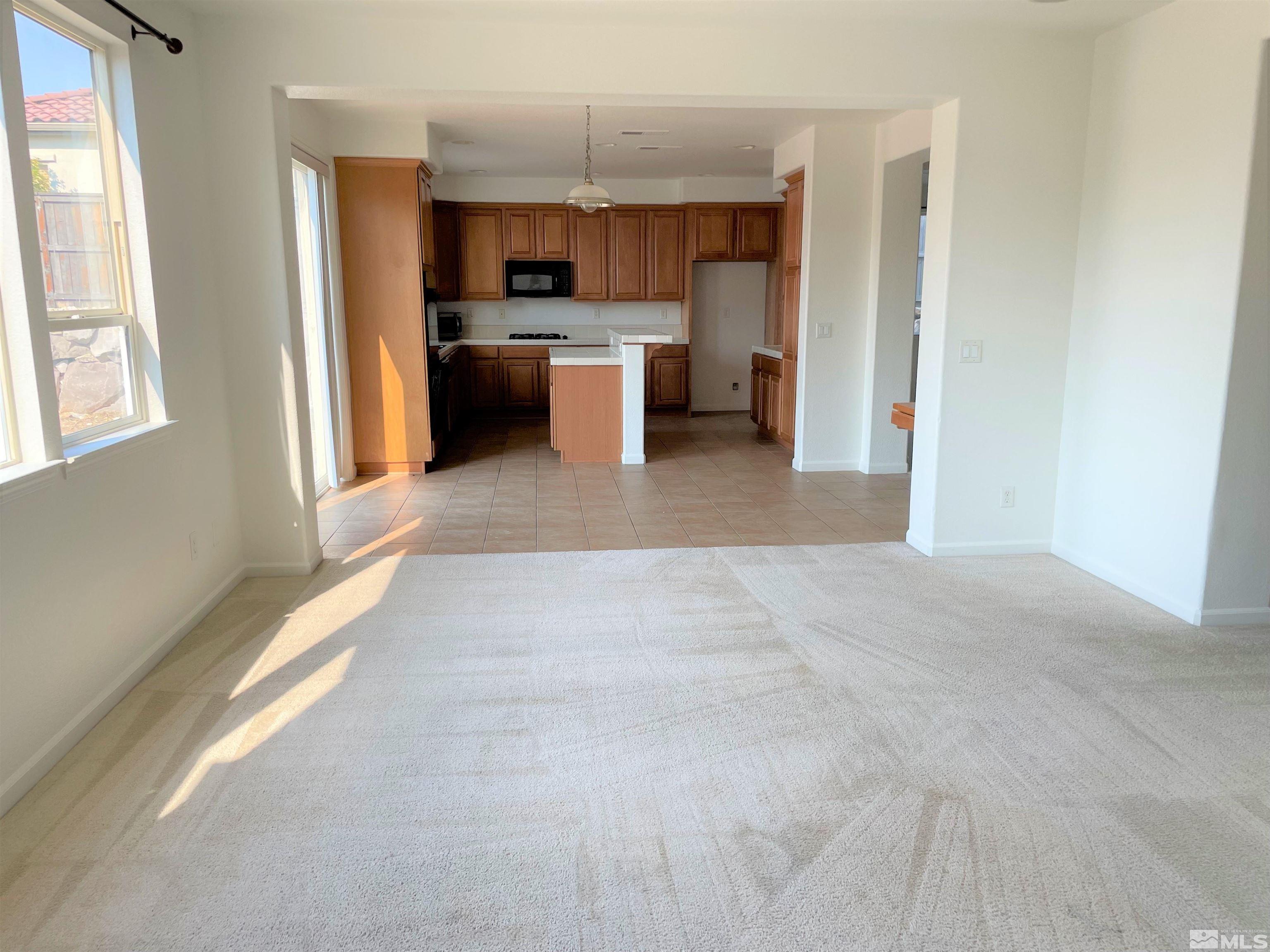 965 North University Park Loop Reno, NV 89512 - Photo 5 of 20 Photo 5