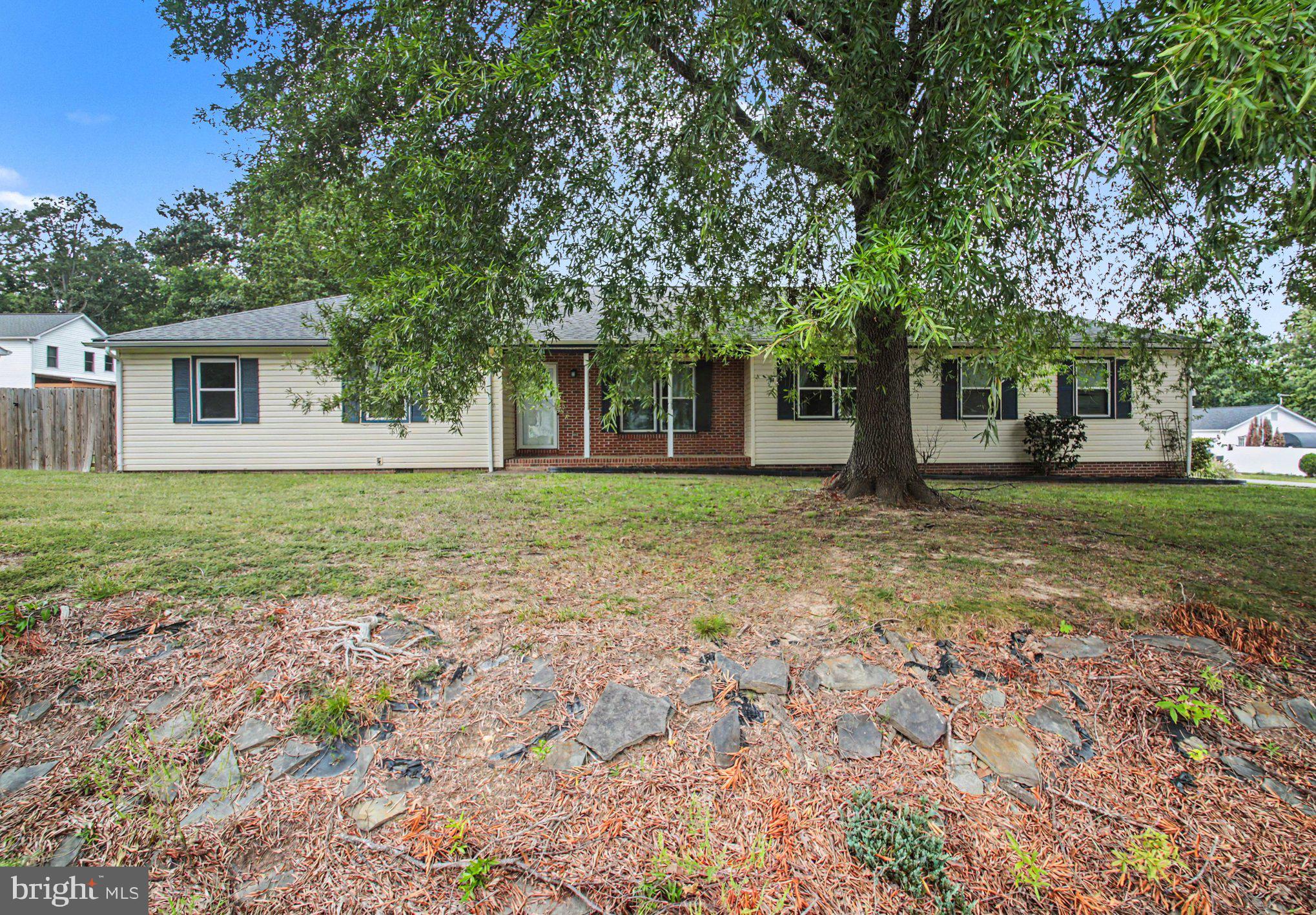 3901 Copperleaf Road Fredericksburg, VA 22407 - Photo 27 of 29 Front Porch