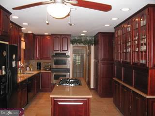 2023 Bustleton Road Burlington, NJ 08016 - Photo 2 of 6