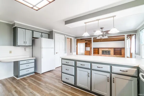 $2,200 | 18205 Doty Road, Woodburn, IN 46797