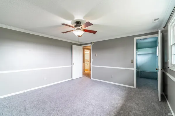$2,200 | 18205 Doty Road, Woodburn, IN 46797