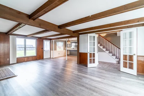 $2,200 | 18205 Doty Road, Woodburn, IN 46797