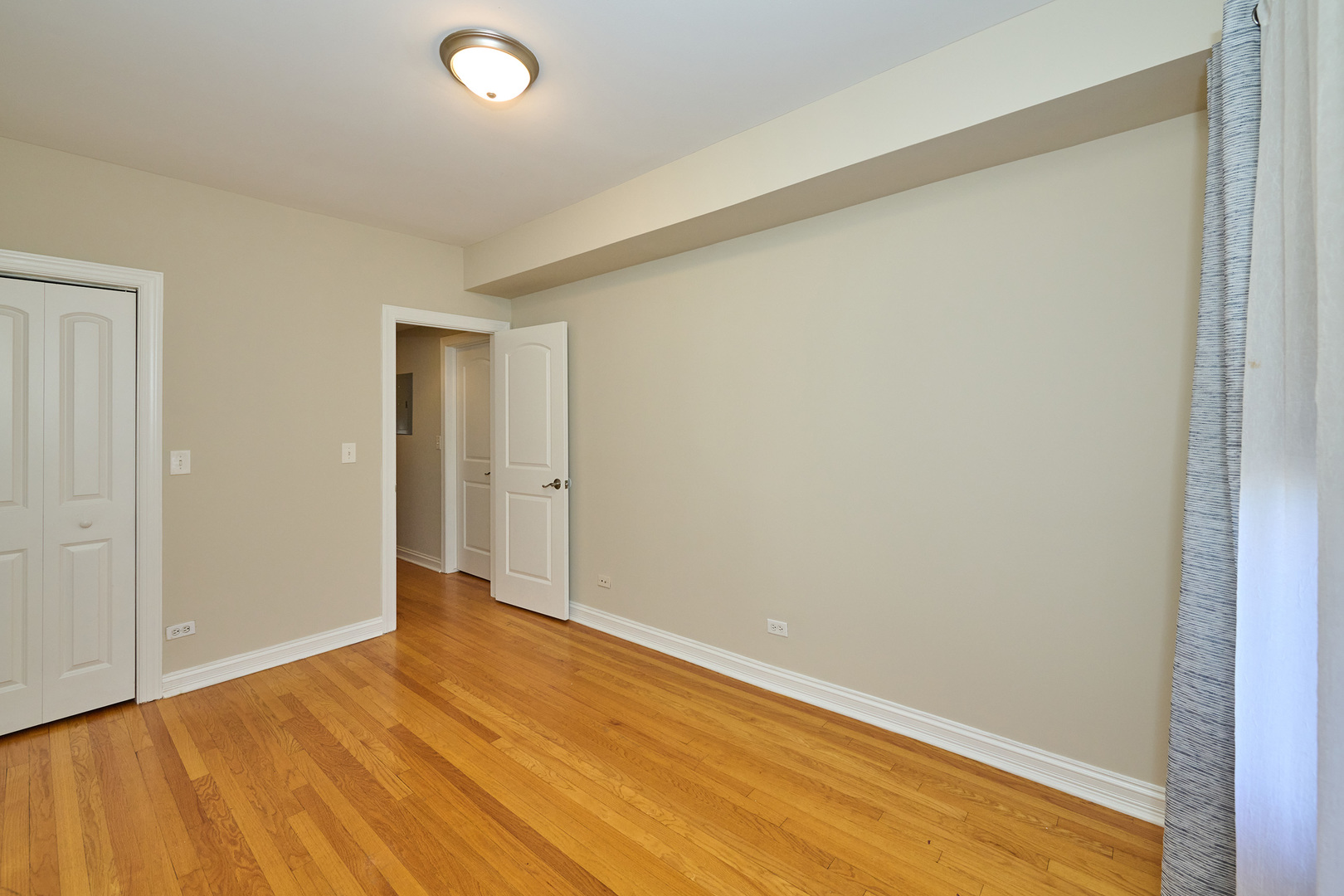 5715 North Kimball Avenue, Unit 1N Chicago, IL 60659 - Photo 25 of 36