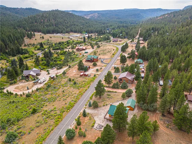 $95,000 | 776 East Aspen Meadow Drive, Unit AH9, Mammoth Creek, UT 84735