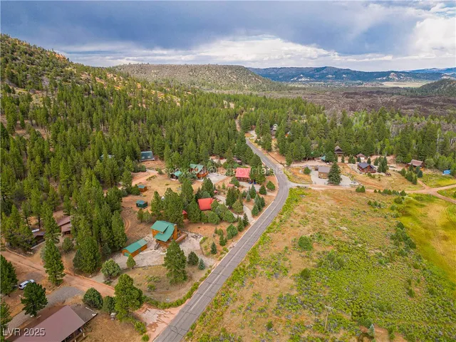 $95,000 | 776 East Aspen Meadow Drive, Unit AH9, Mammoth Creek, UT 84735