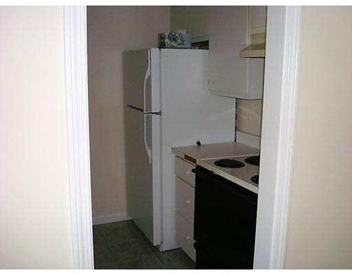 817 Strawberry Hill Road, Unit 4 Barnstable, MA 02632 - Photo 7 of 14 Gallery Image 7