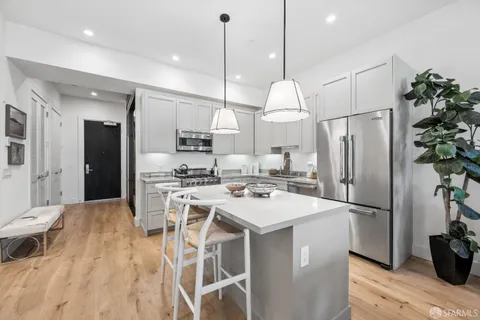 $1,095,000 | 3133 24th Street, Unit 1, San Francisco, CA 94110