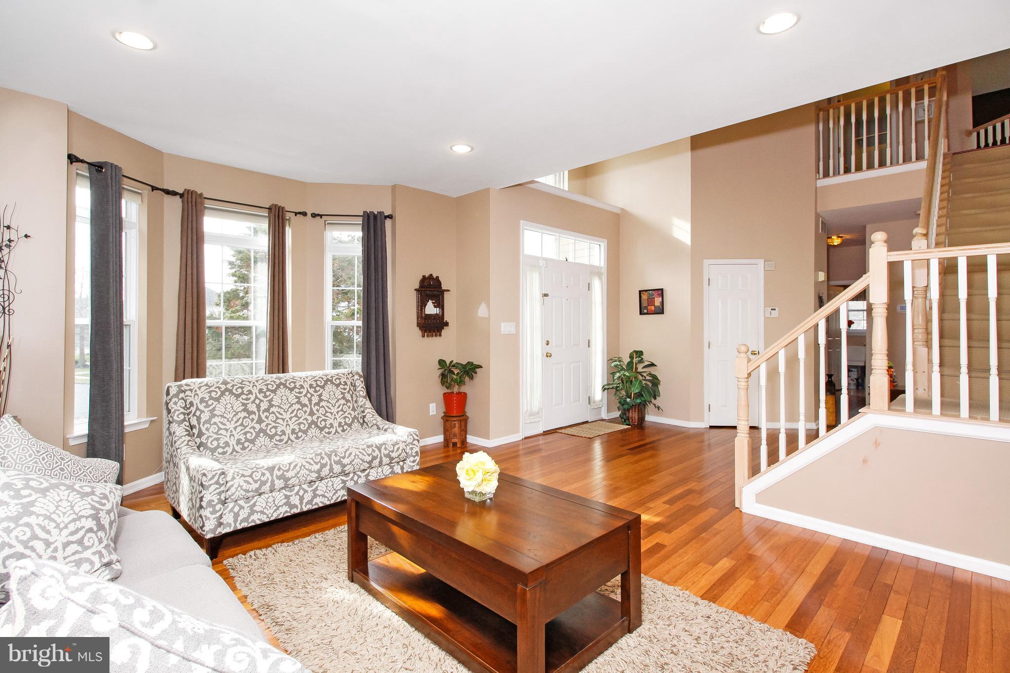 75 Normandy Road Marlton, NJ 08053 - Photo 4 of 34 Living Room