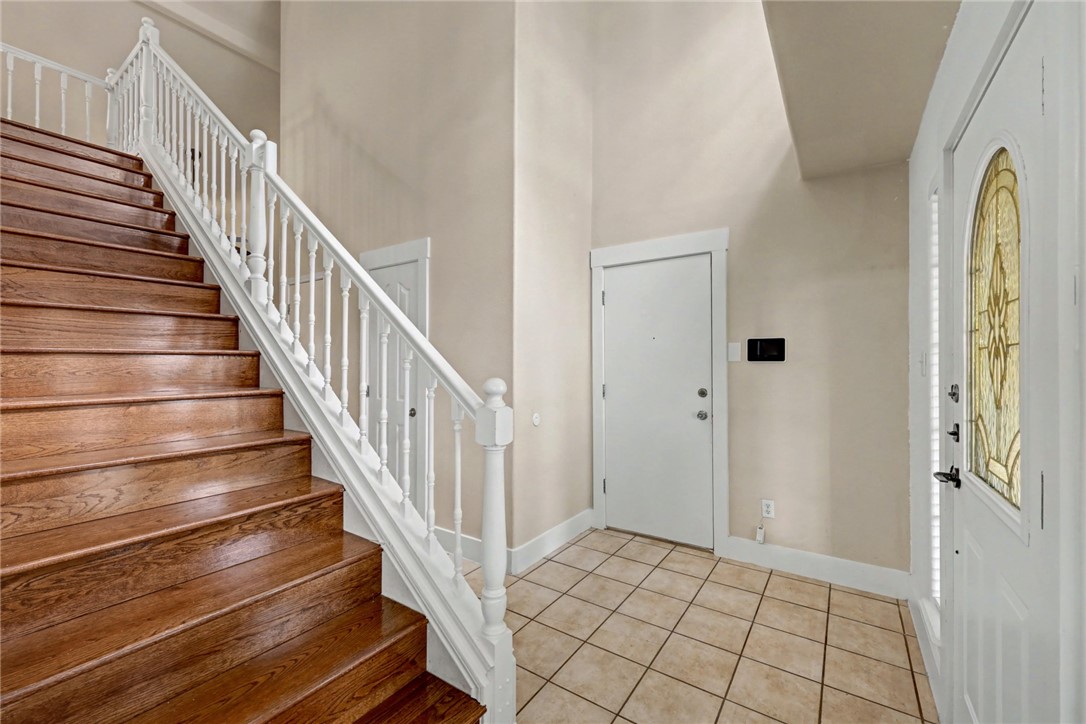 7541 Yorkshire Drive Corpus Christi, TX 78413 - Photo 3 of 32 a view of an entryway with wooden floor