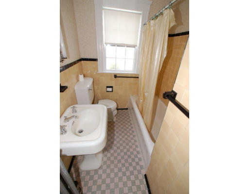 4 Stickney Road Medford, MA 02155 - Photo 12 of 26 Gallery Image 12