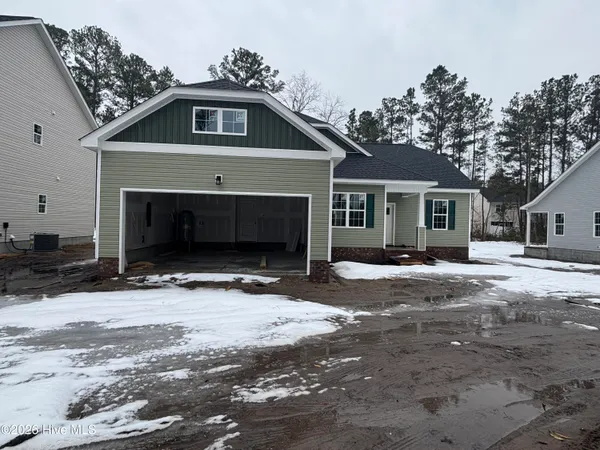 $327,500 | 4060 Hunters Trail, Jacksonville, NC 28546
