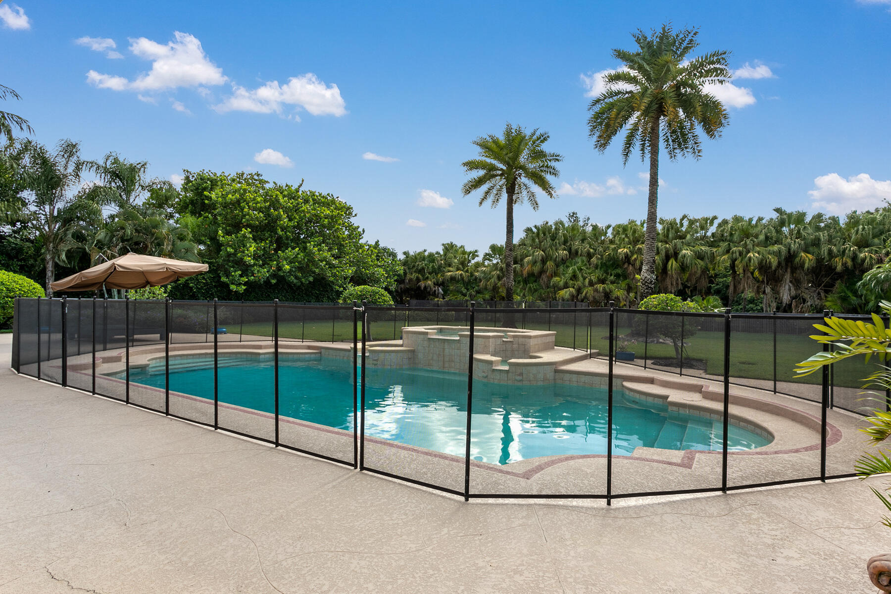8158 Native Dancer Road East Palm Beach Gardens, FL 33418 - Photo 39 of 47 Pool+Terrace_05_web steep 23
