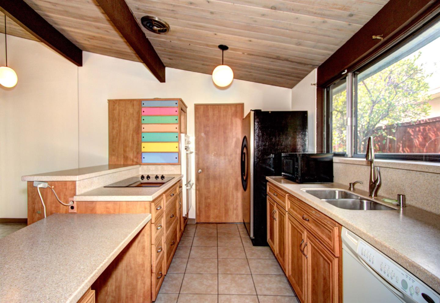 1105 East Homestead Road Sunnyvale, CA 94087 - Photo 8 of 16