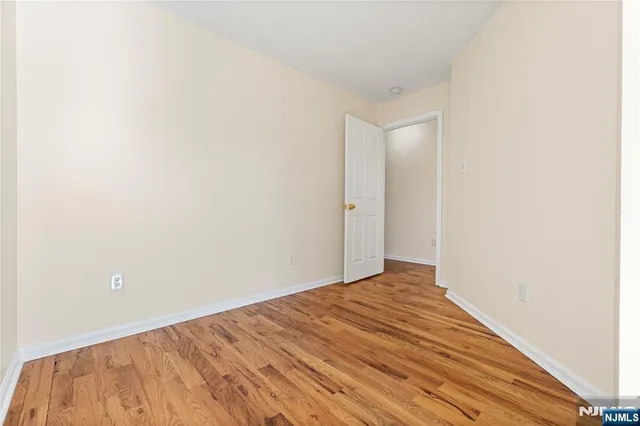 $359,000 | 12 Carmella Court, Newark, NJ 07104