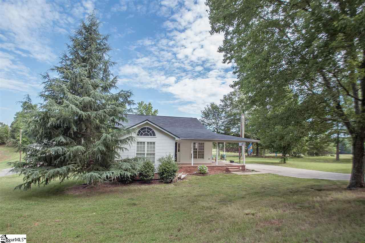 434 Scotland Road Easley, SC 29640 - Photo 5 of 34