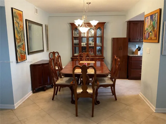 $2,050 | 100 Southeast 6th Avenue, Unit 203, Pompano Beach, FL 33060