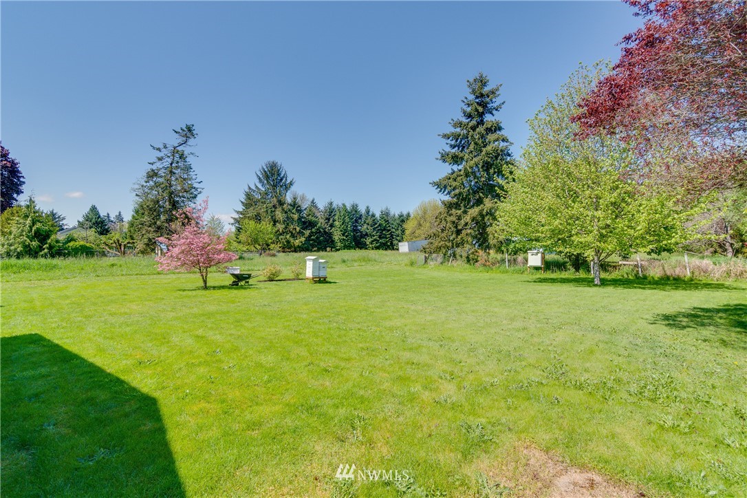 5509 Mt Solo Road Longview, WA 98632 - Photo 21 of 22 a front view of a house with garden