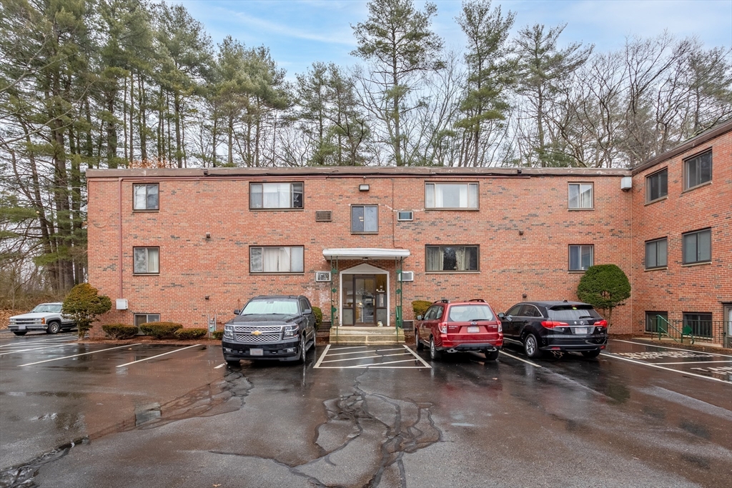 77 Nicholas Road, Unit J Framingham, MA 01701 - Photo 14 of 15 Gallery Image 14