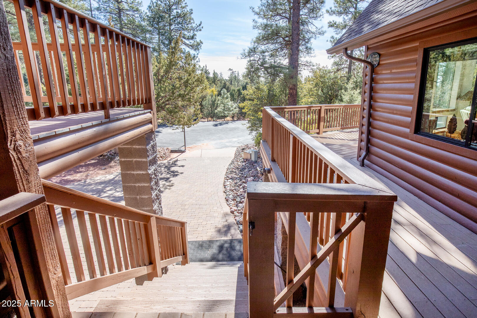 3766 North Raccoon Ridge Circle Pine, AZ 85544 - Photo 4 of 59 0016