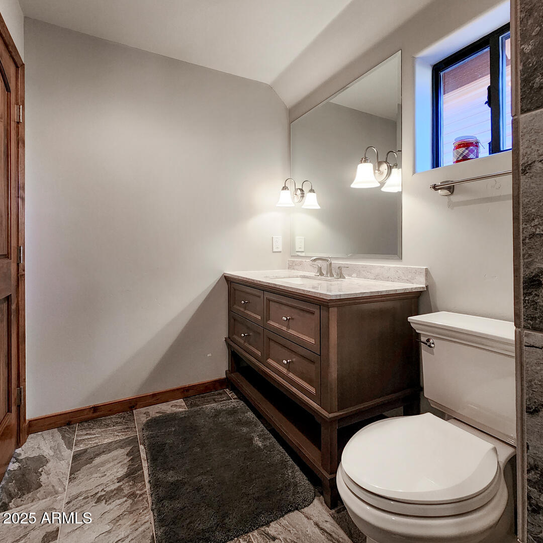 3766 North Raccoon Ridge Circle Pine, AZ 85544 - Photo 47 of 59 0114