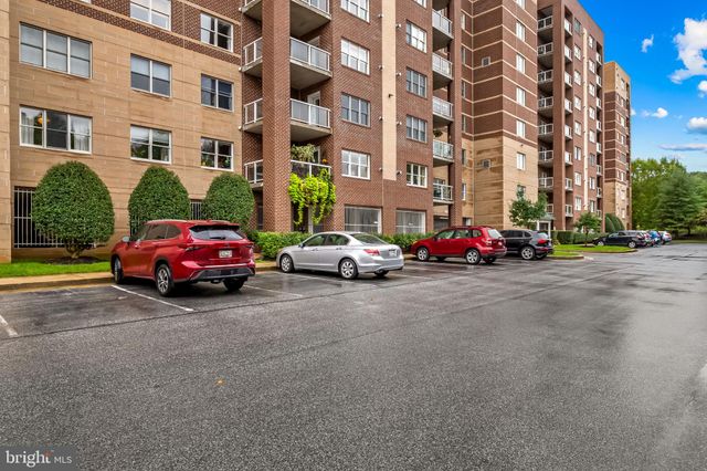 $434,900 | 12246 Roundwood Road, Unit 107, Lutherville-Timonium, MD 21093