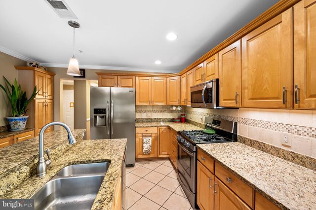 $434,900 | 12246 Roundwood Road, Unit 107, Lutherville-Timonium, MD 21093