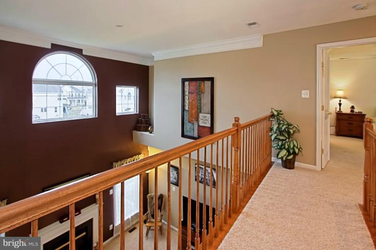8729 Lords View Loop Gainesville, VA 20155 - Photo 16 of 29 Interior (General)