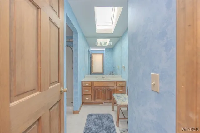 $2,200 | 6784 Bear Ridge Road, Pendleton, NY 14094