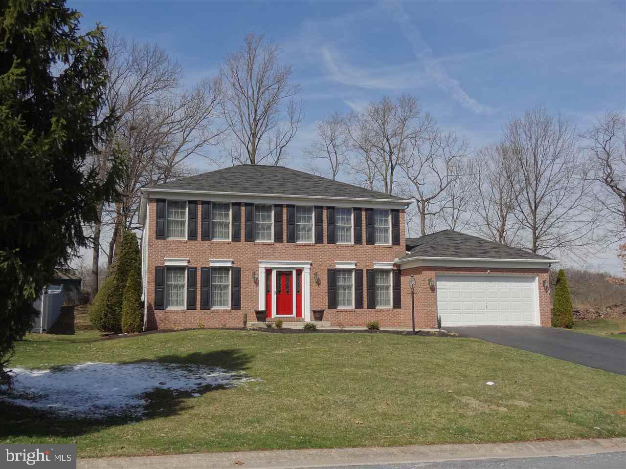 105 Ridgeview Drive Etters, PA 17319 - Photo 1 of 25 Gallery Image 1