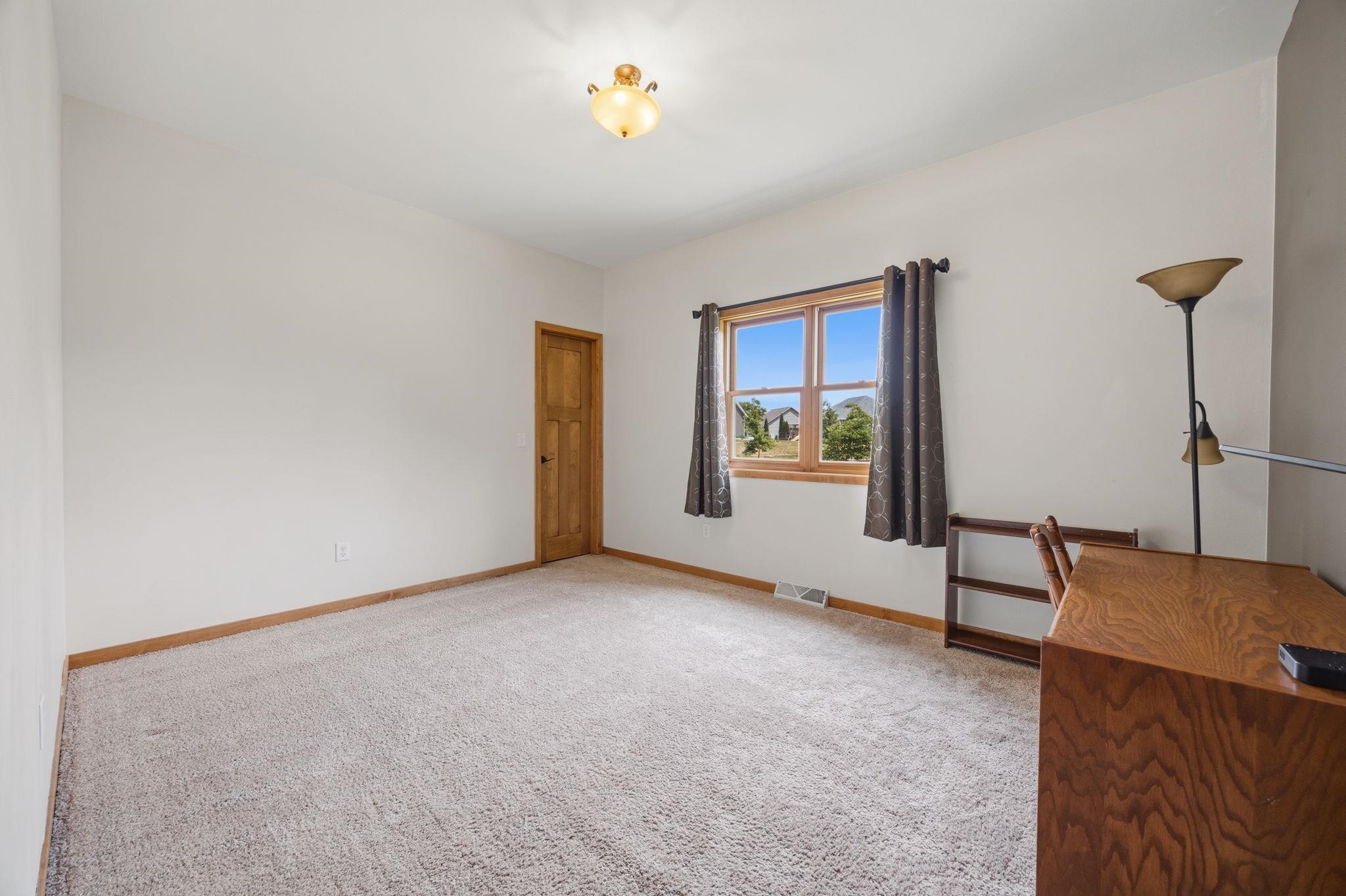 401 Highland Road Cambridge, WI 53523 - Photo 40 of 90