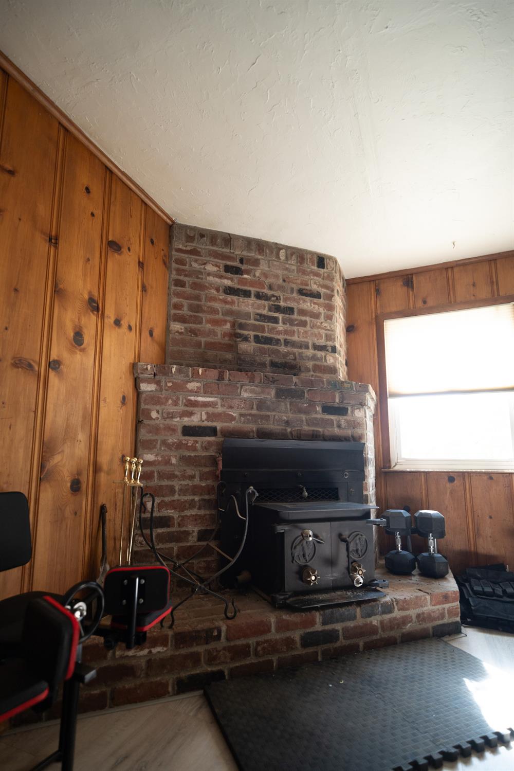 4551 Wheatland Road Wheatland, CA 95692 - Photo 48 of 50 a view of water heater room