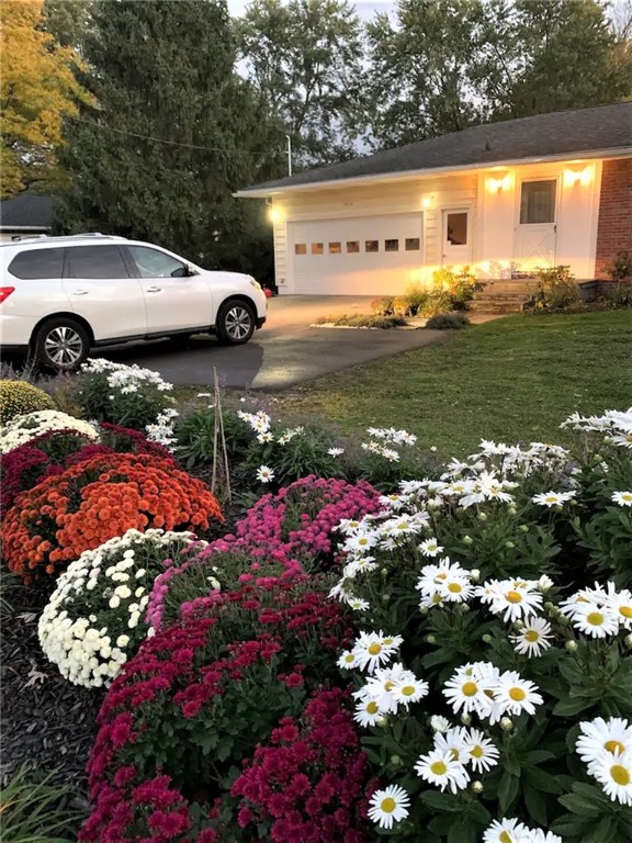 1819 Westfall Road Brighton, NY 14618 - Photo 3 of 25