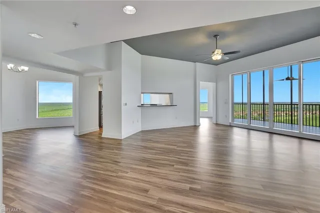 $4,000 | 1060 Borghese Lane, Unit 2001, Naples, FL 34114