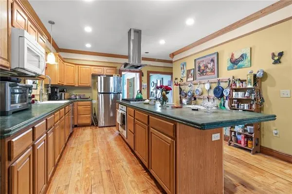 $400,000 | 1528 Schnell Drive, Arabi, LA 70032