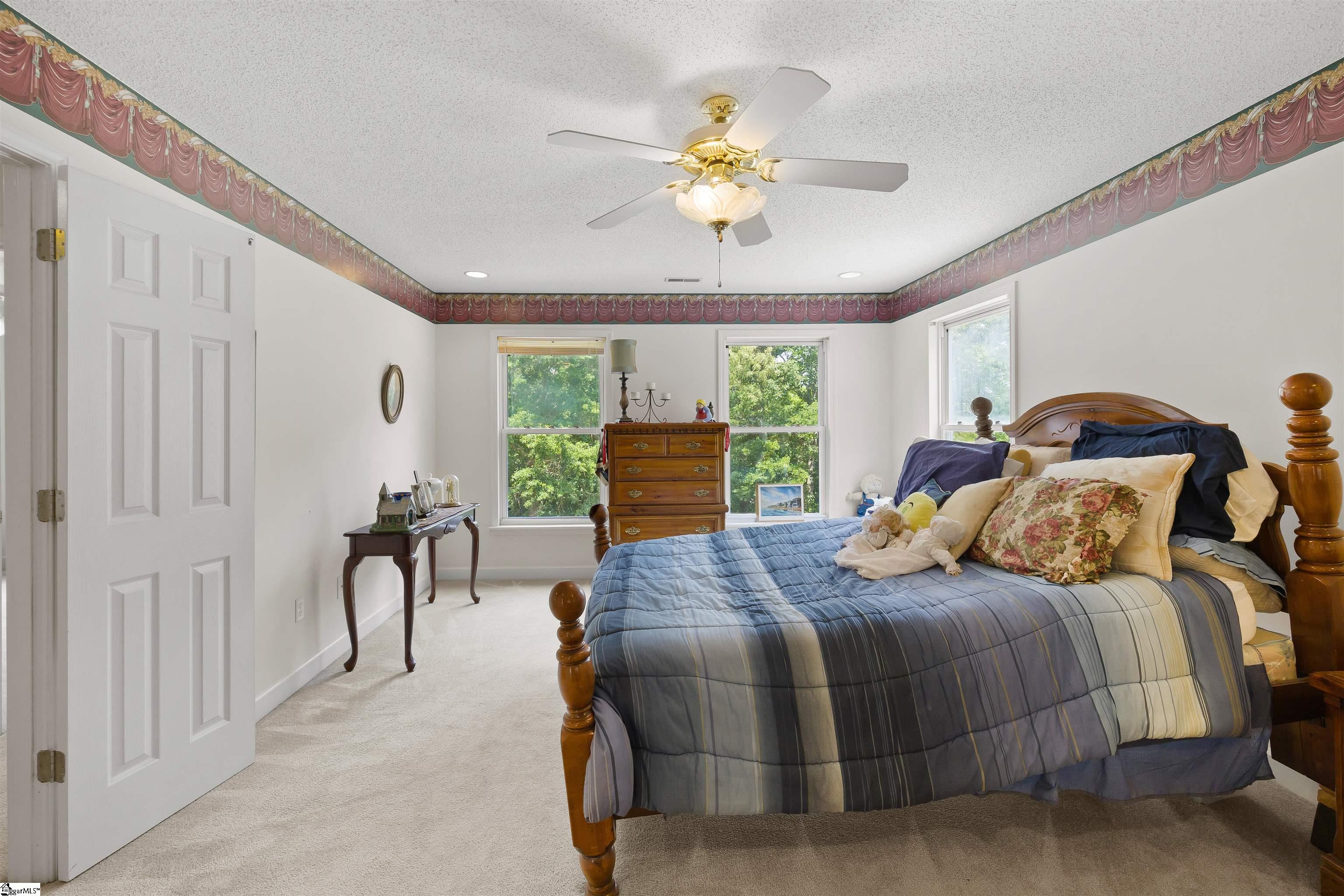 601 Stallings Road Taylors, SC 29687 - Photo 16 of 35