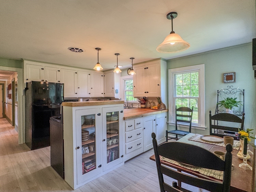 36 Green River Road Greenfield, MA 01301 - Photo 17 of 42