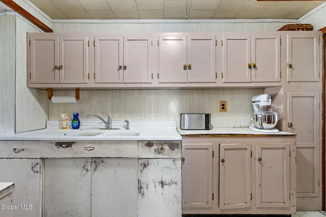 $349,000 | 770 County Route 403, Greenville, NY 12083