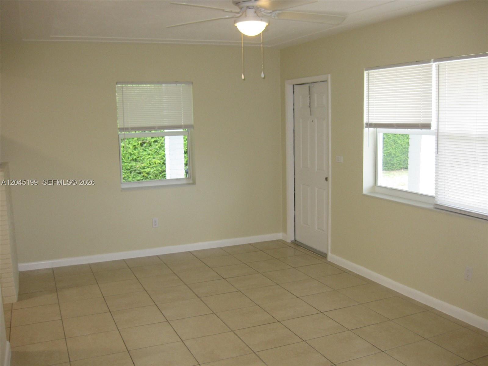 1520 Southwest 305th Street Homestead, FL 33033 - Photo 9 of 11