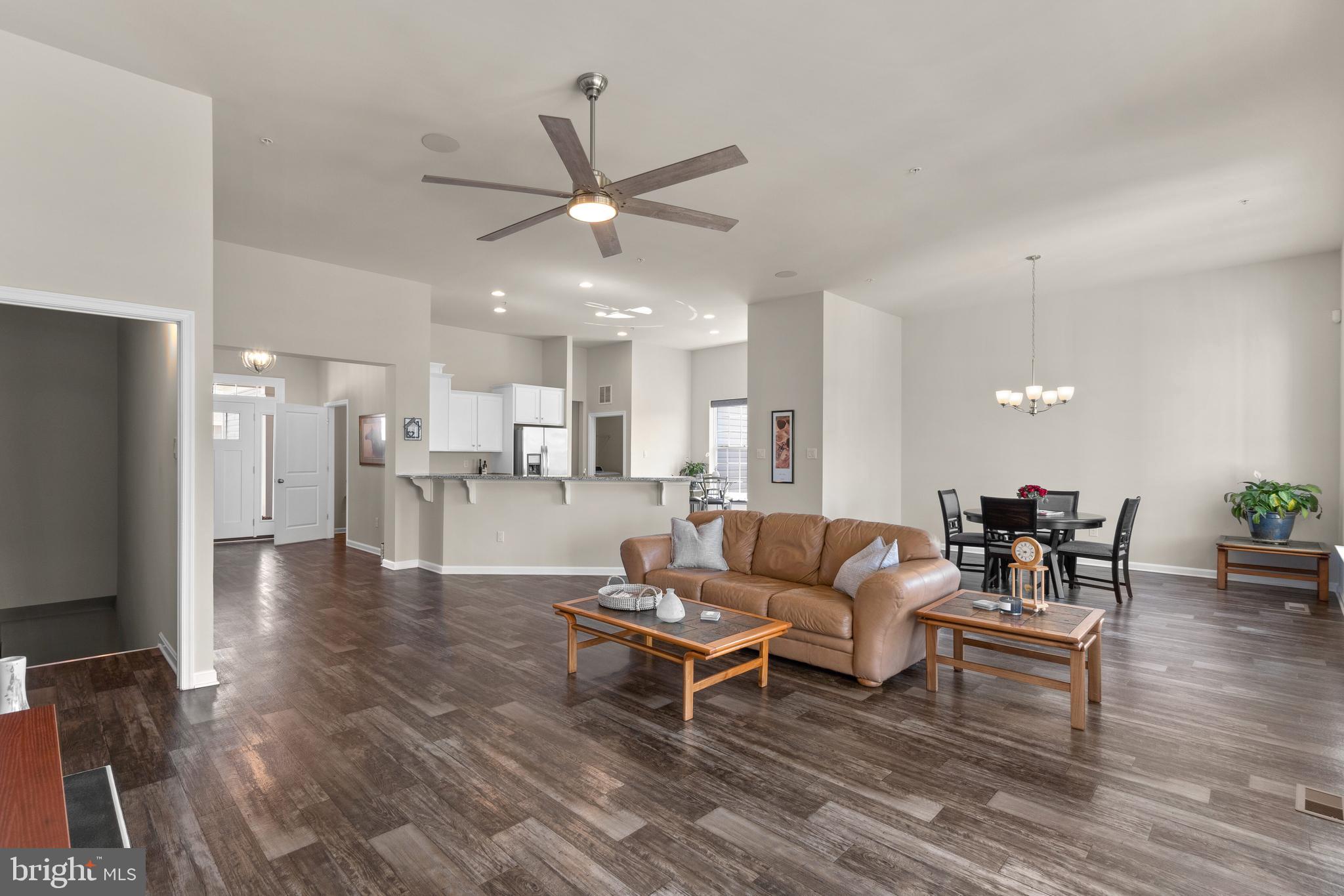 667 Stonegate Road Westminster, MD 21157 - Photo 5 of 51 Gallery Image 5