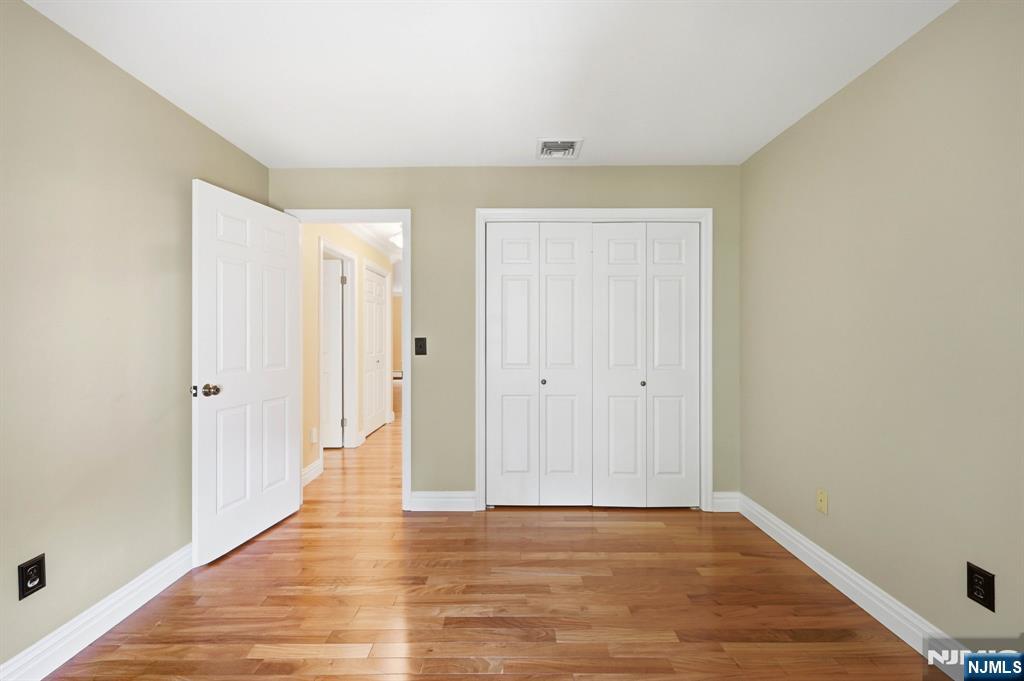 137A South Maple Avenue, Unit B Park Ridge, NJ 07656 - Photo 24 of 30
