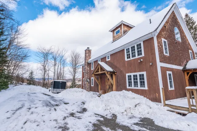 $1,700,000 | 15 Stone Ridge Loop, West Dover, VT 05356