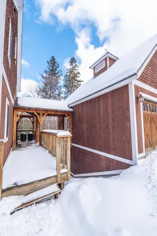 $1,700,000 | 15 Stone Ridge Loop, West Dover, VT 05356