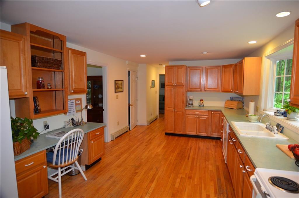 20 Sturdivant Road Cumberland Foreside, ME 04110 - Photo 13 of 32 Photo