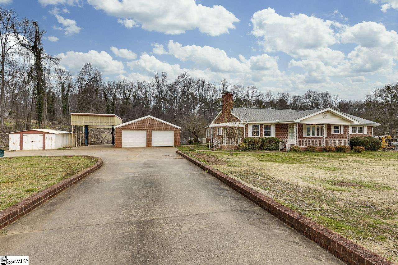 503 Secona Road Pickens, SC 29671 - Photo 3 of 39 Gallery Image 3