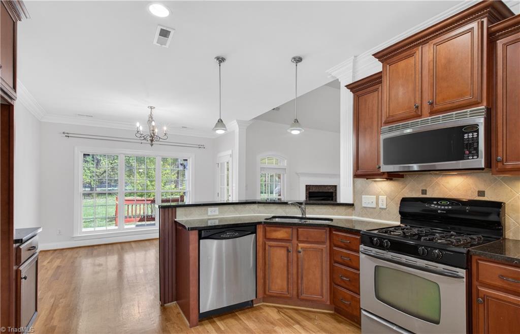 2027 Whites Mill Road High Point, NC 27265 - Photo 11 of 45