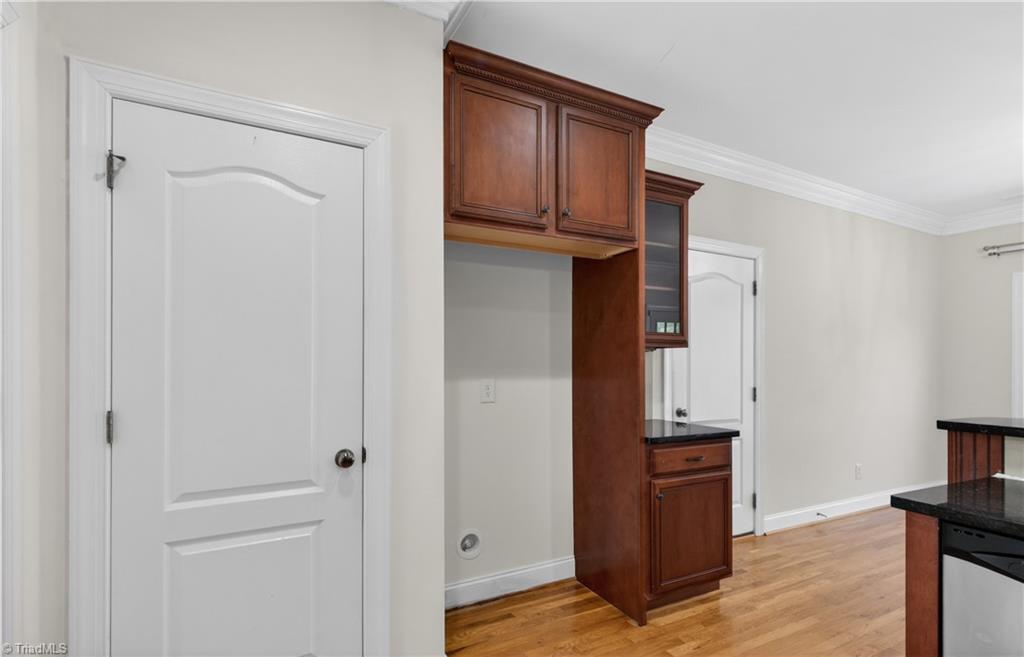 2027 Whites Mill Road High Point, NC 27265 - Photo 13 of 45