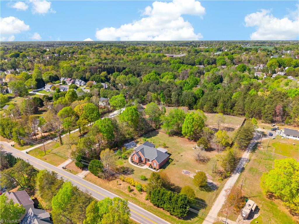 2027 Whites Mill Road High Point, NC 27265 - Photo 2 of 45