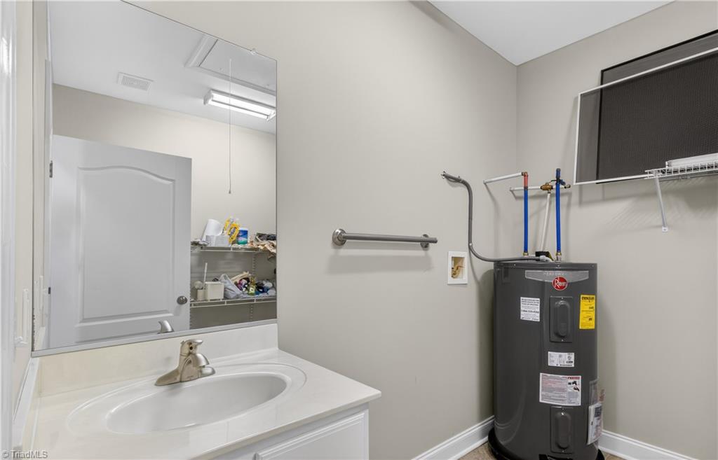 2027 Whites Mill Road High Point, NC 27265 - Photo 30 of 45