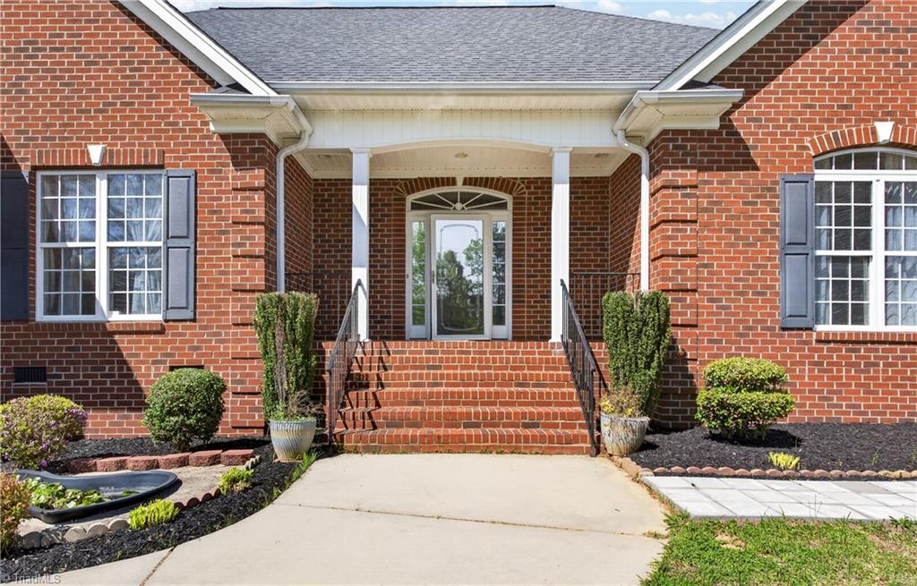 2027 Whites Mill Road High Point, NC 27265 - Photo 38 of 45