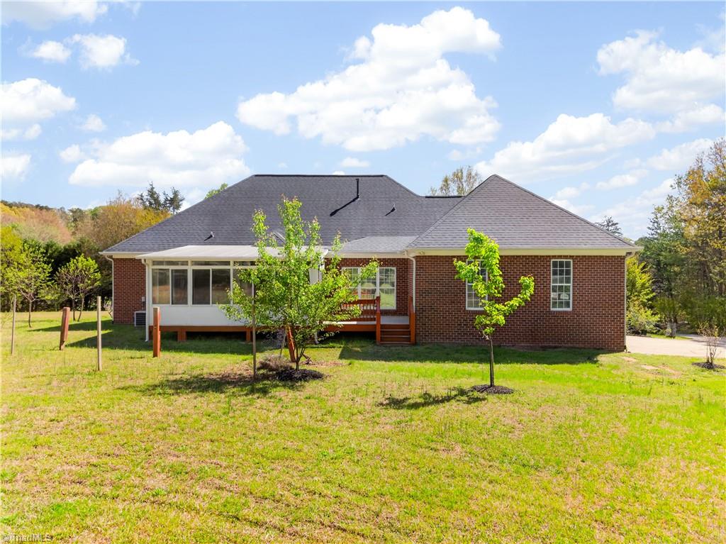 2027 Whites Mill Road High Point, NC 27265 - Photo 41 of 45